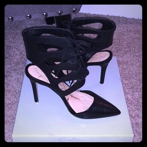 Jessica Simpson Lace-Up Pump Size 8
